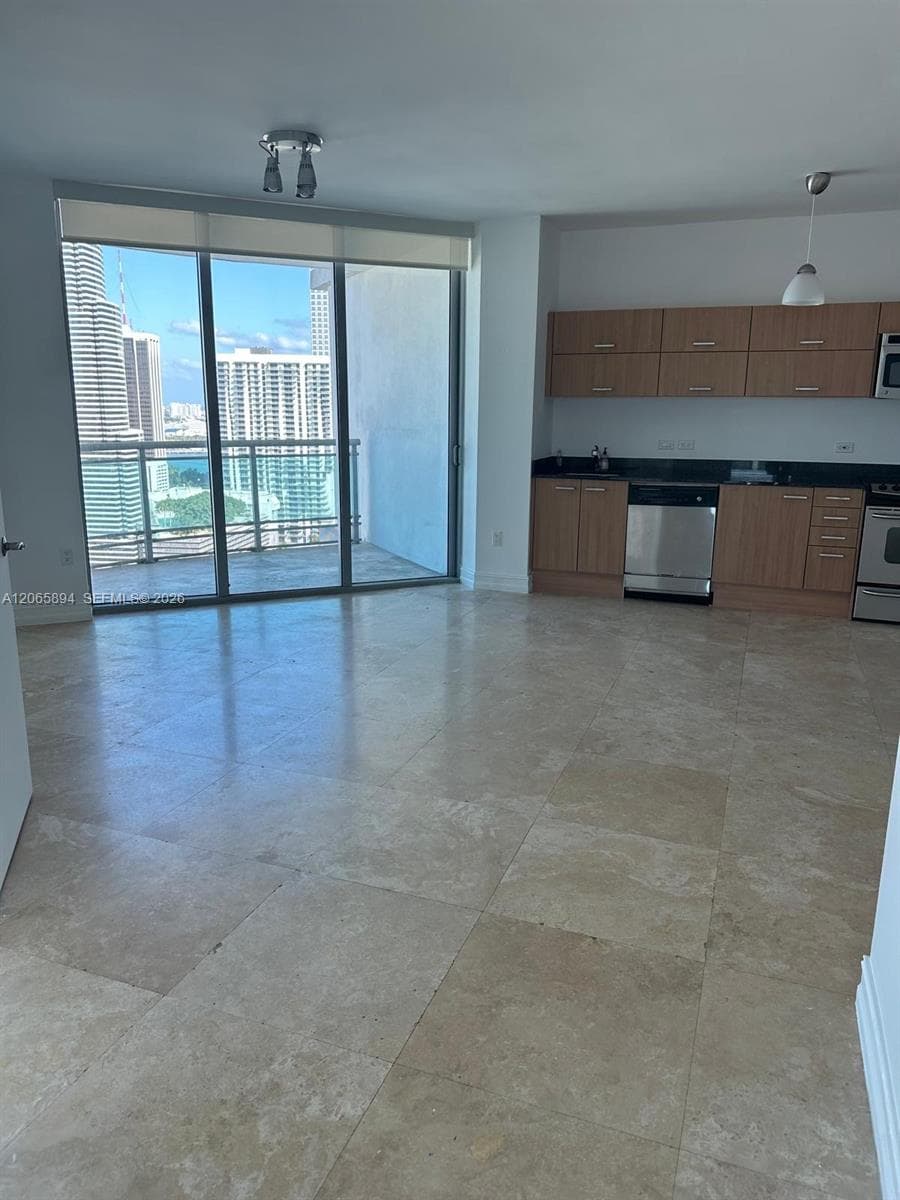 350 S Miami Ave 2913 photo 15