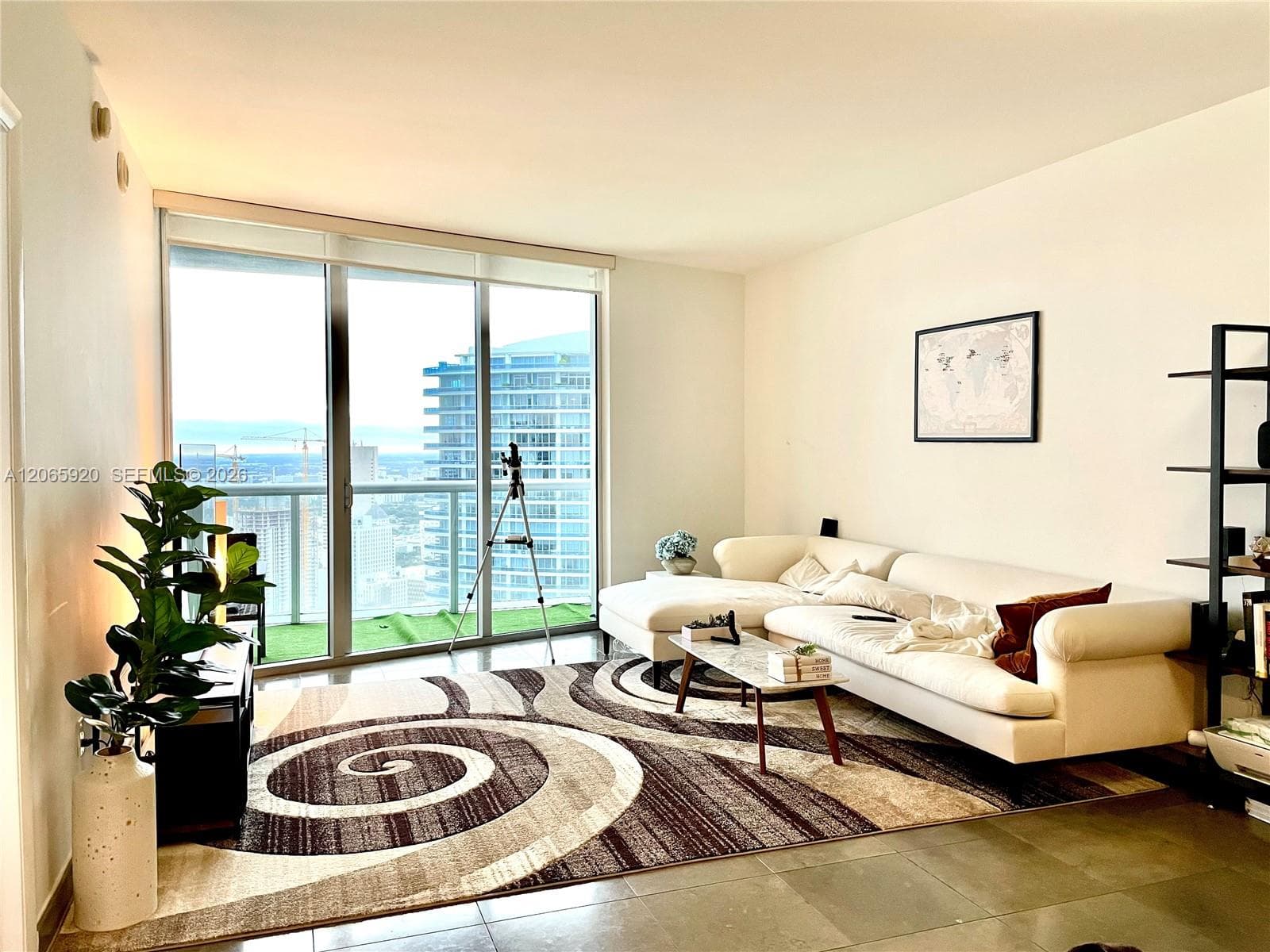 465 BRICKELL AVENUE 4906 photo 5