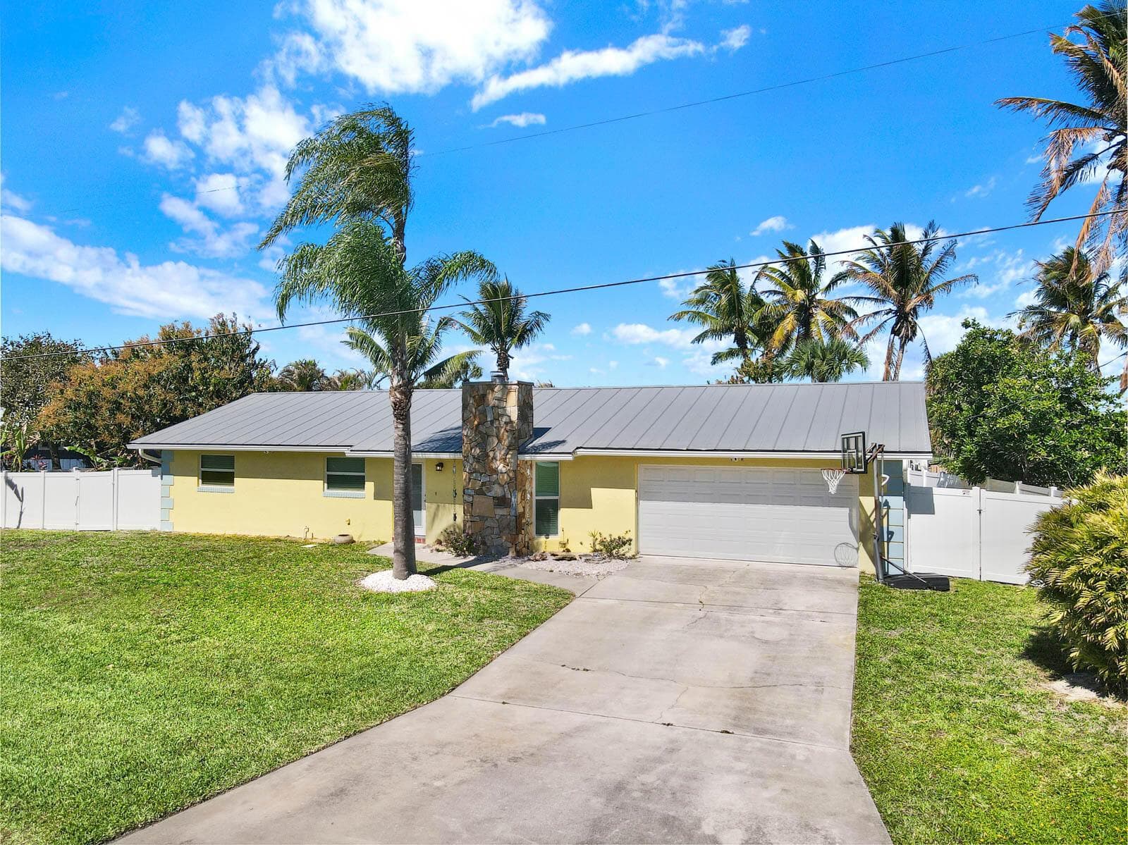 1902 MIMOSA Avenue photo 1