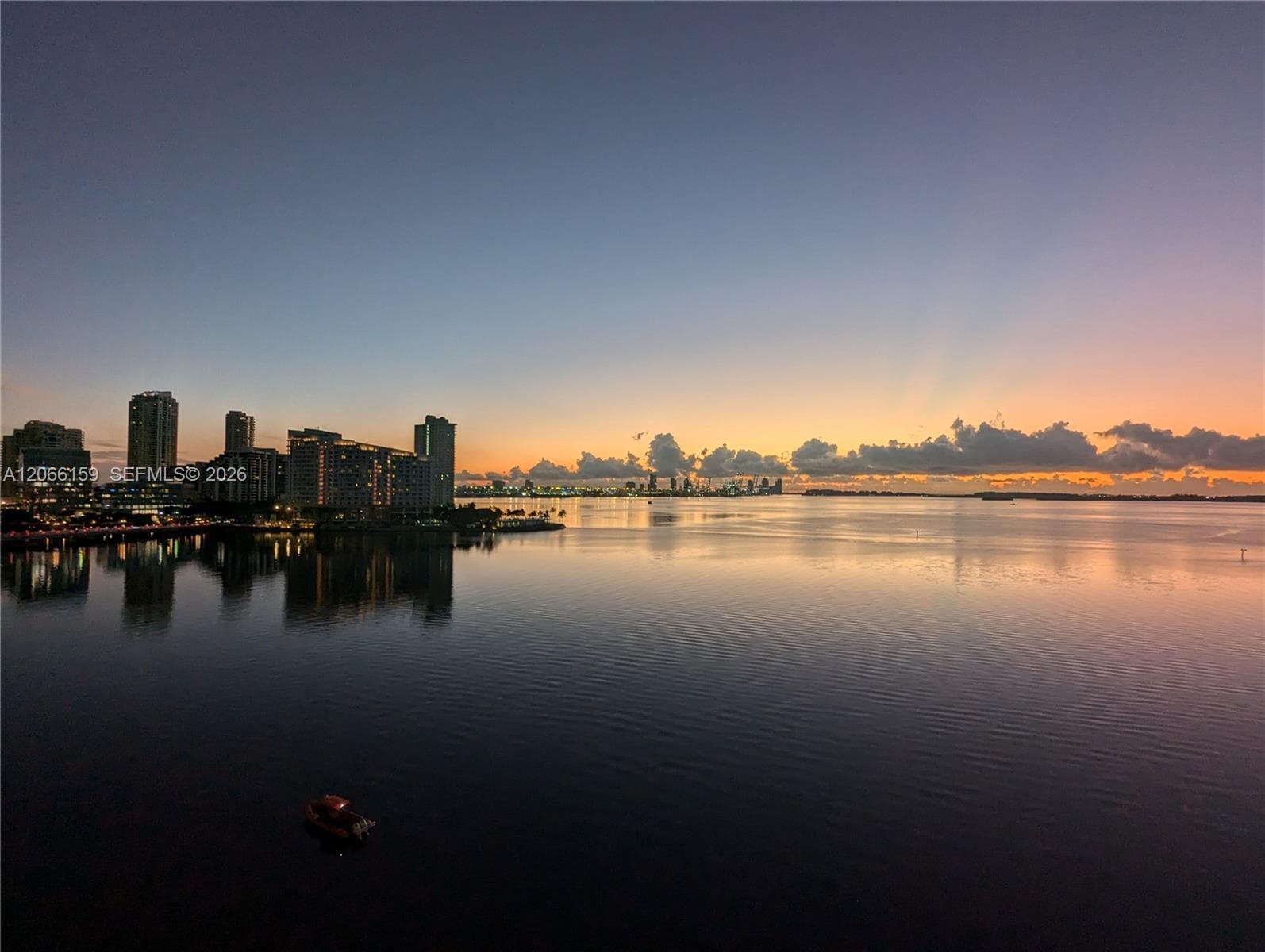 1155 Brickell Bay Dr 910 photo 2