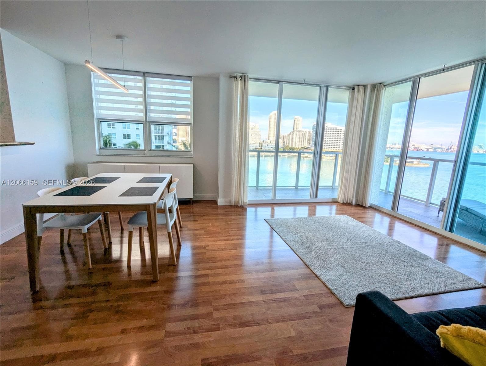 1155 Brickell Bay Dr 910 photo 9