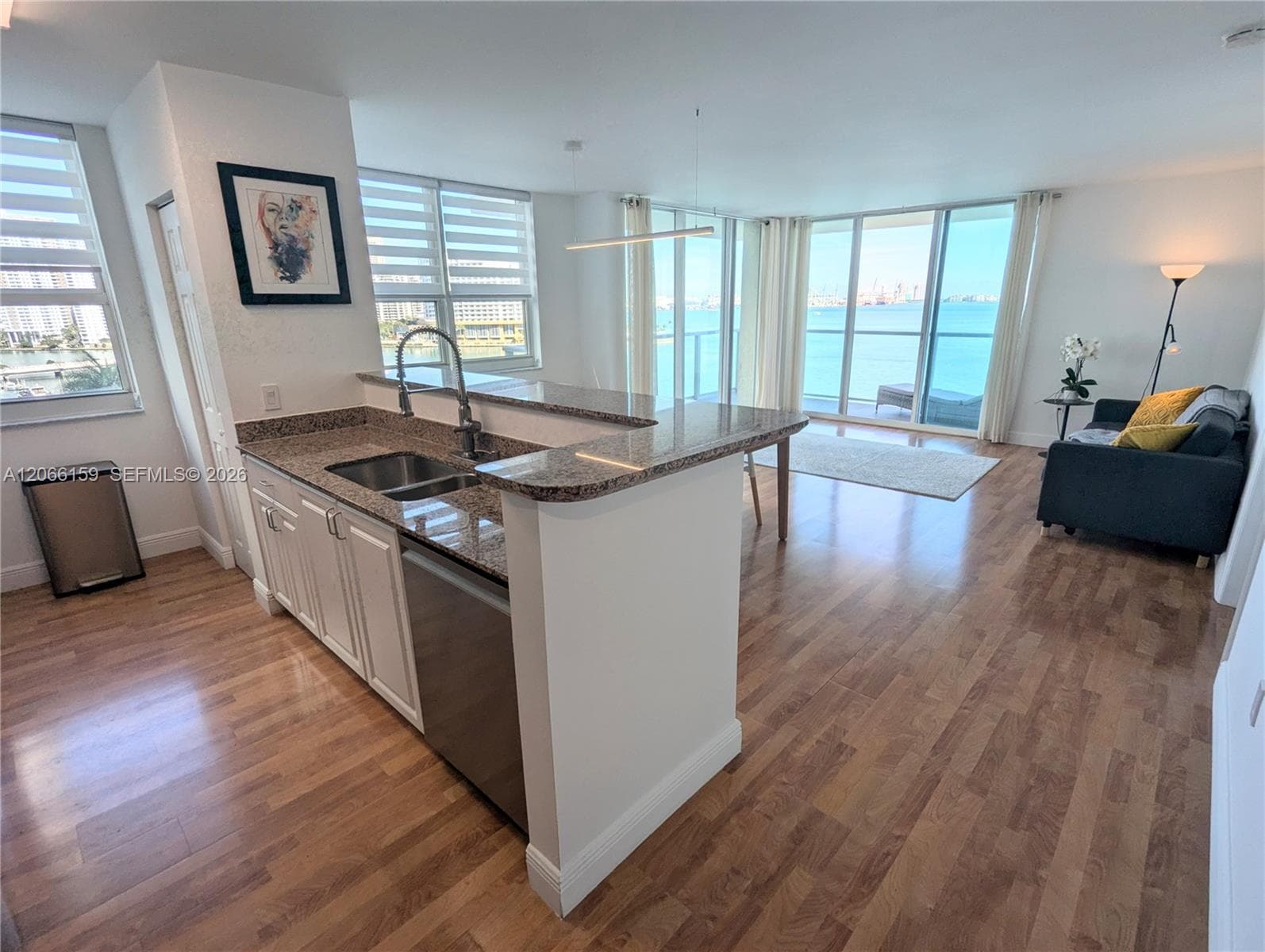 1155 Brickell Bay Dr 910 photo 14