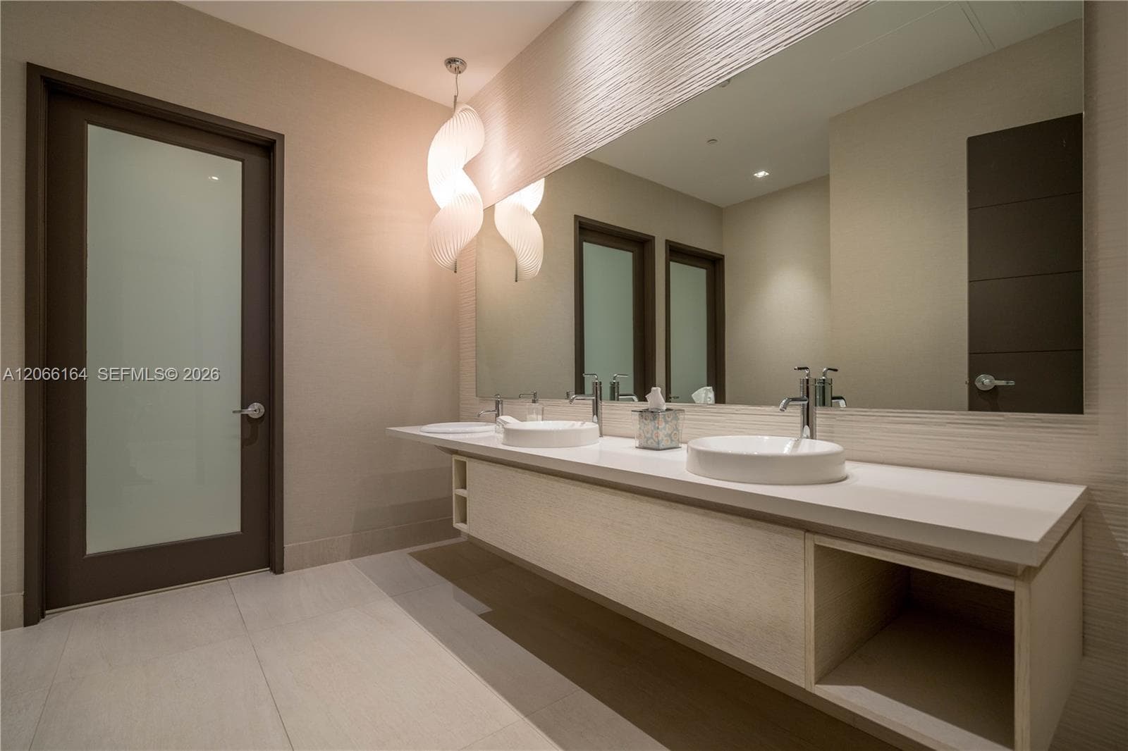 17301 Biscayne Blvd 1004 photo 23