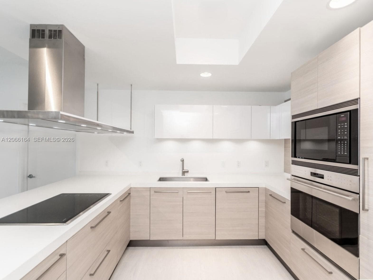 17301 Biscayne Blvd 1004 photo 5