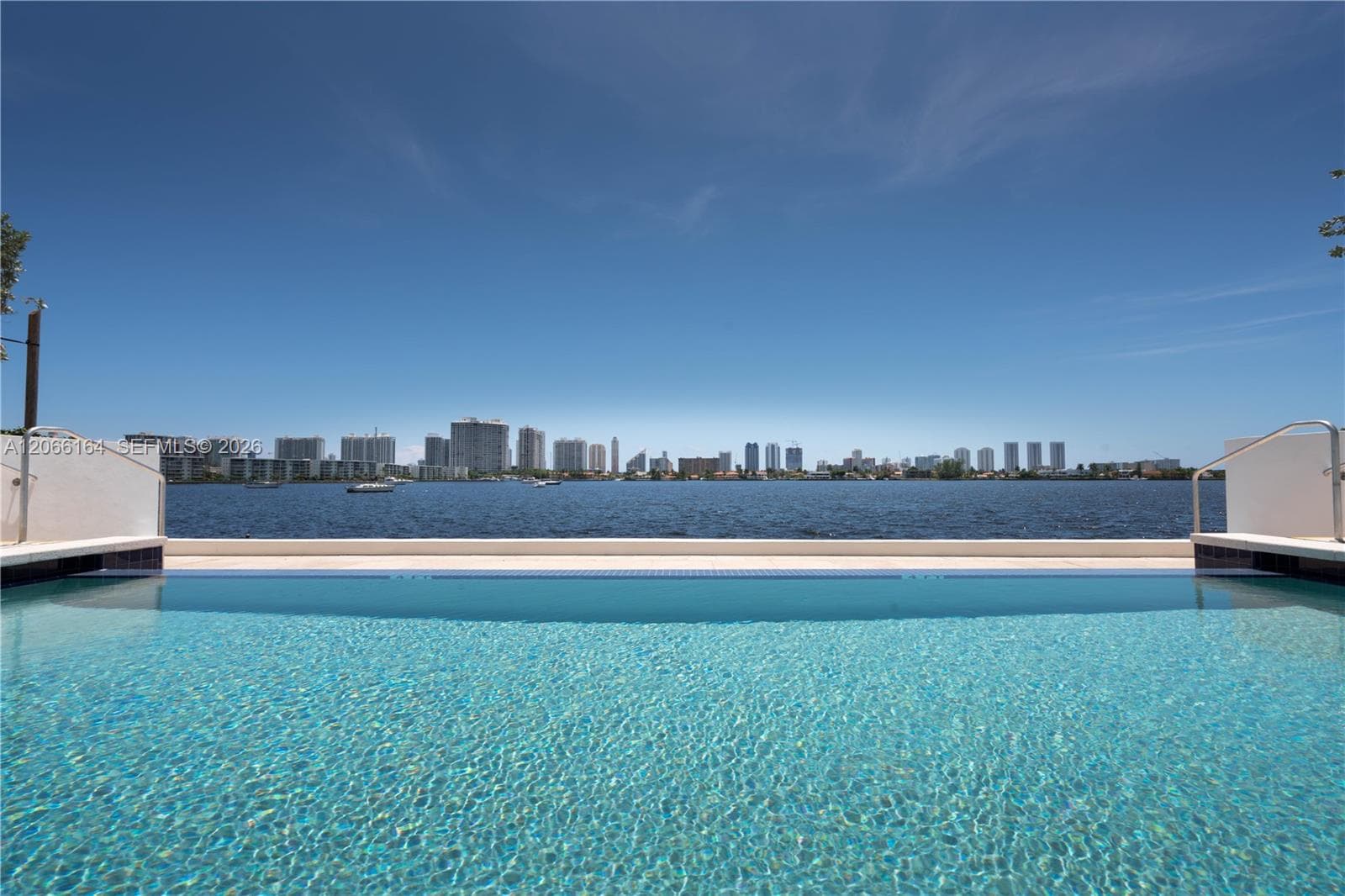 17301 Biscayne Blvd 1004 photo 20