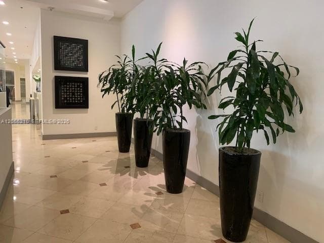 100 Lincoln Rd 301 photo 19