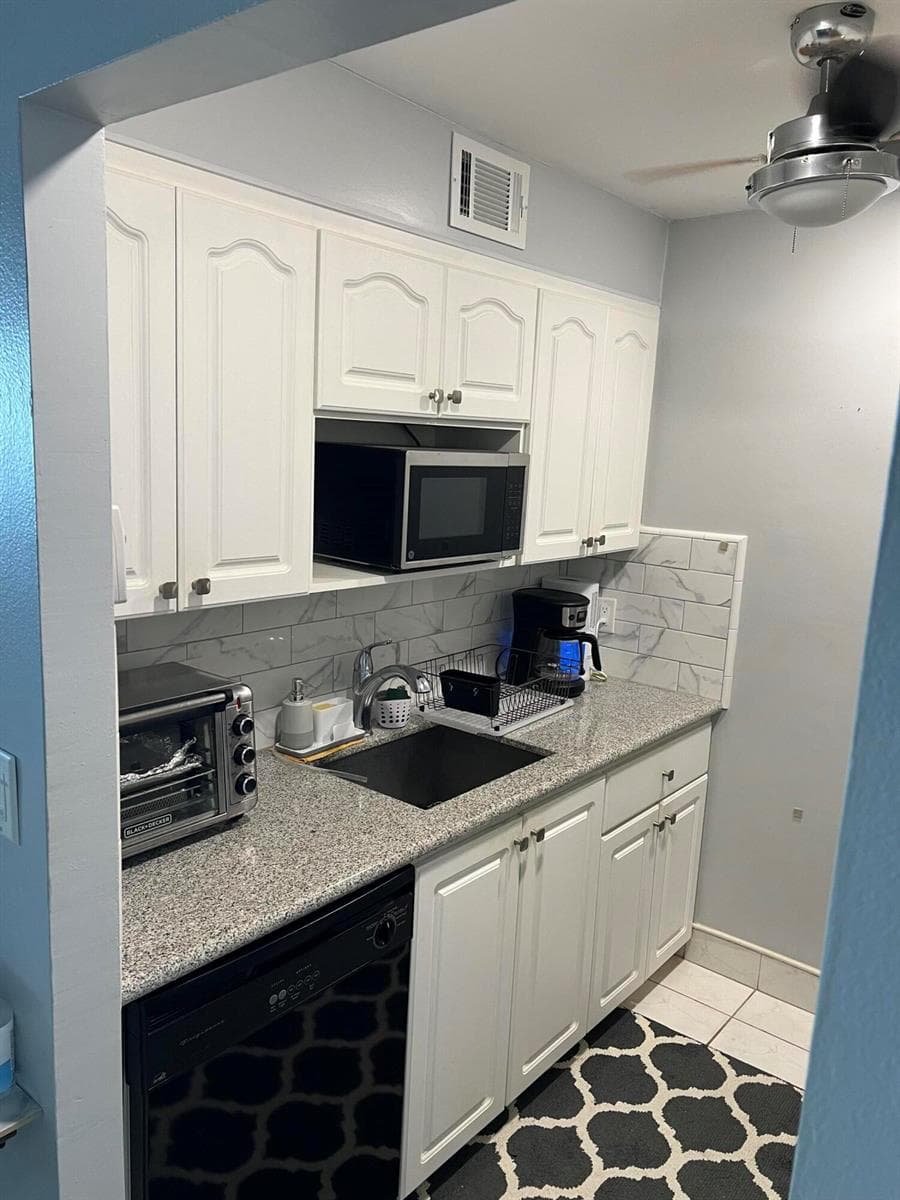 111 BRINY Avenue 22-09 photo 10