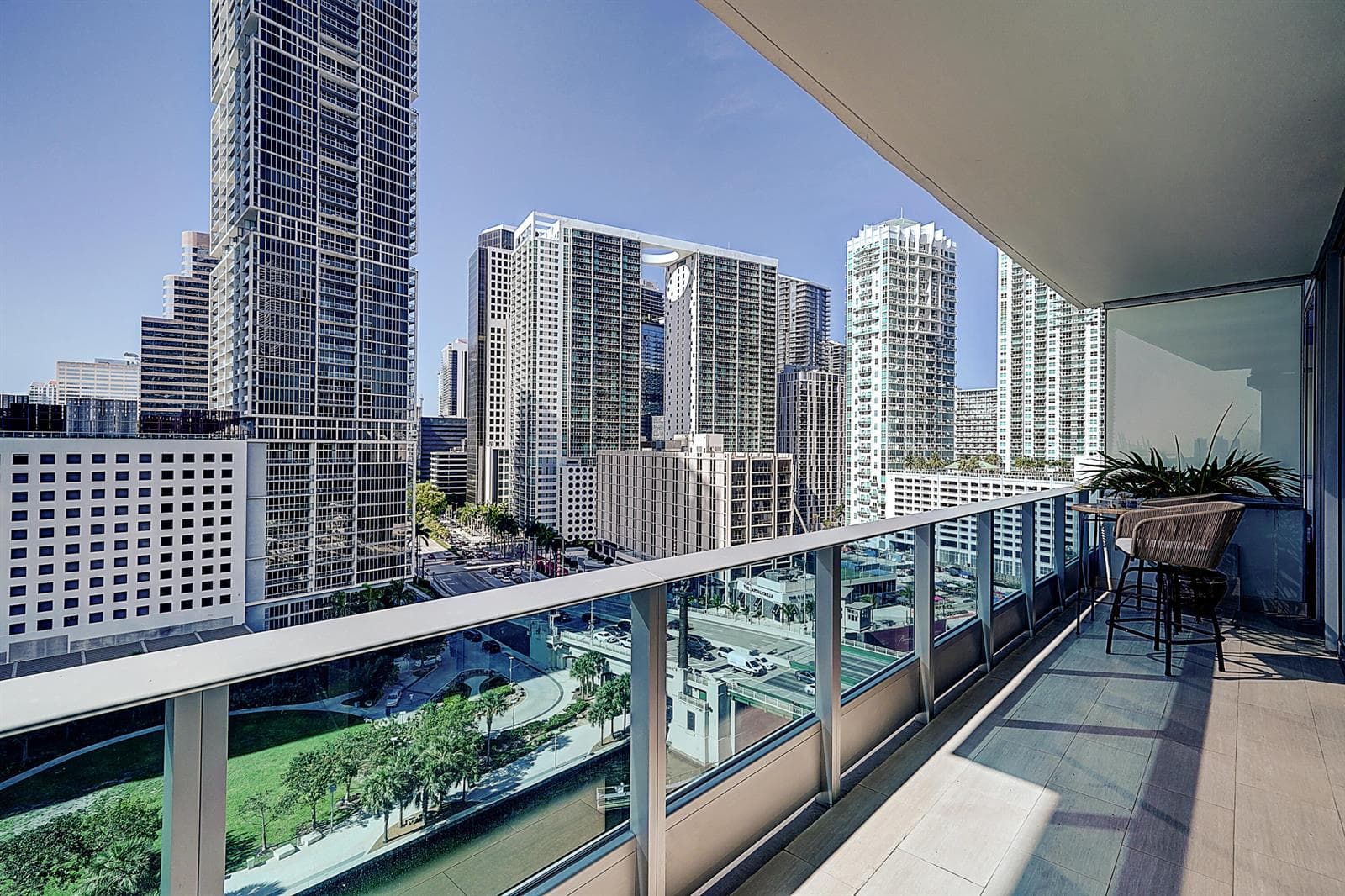 200 Biscayne Blvd Way 1408 photo 2