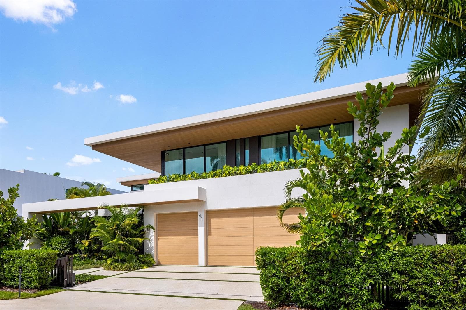 41 NURMI Drive photo 2