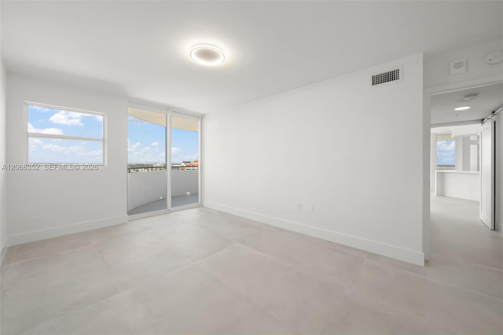 6301 Collins Ave 2307 photo 20