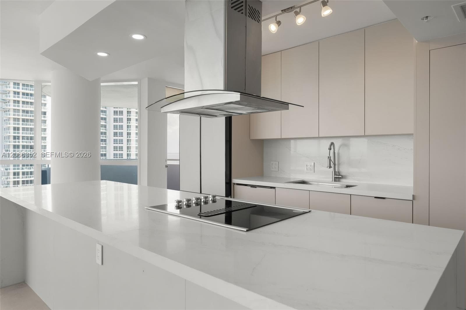 6301 Collins Ave 2307 photo 14