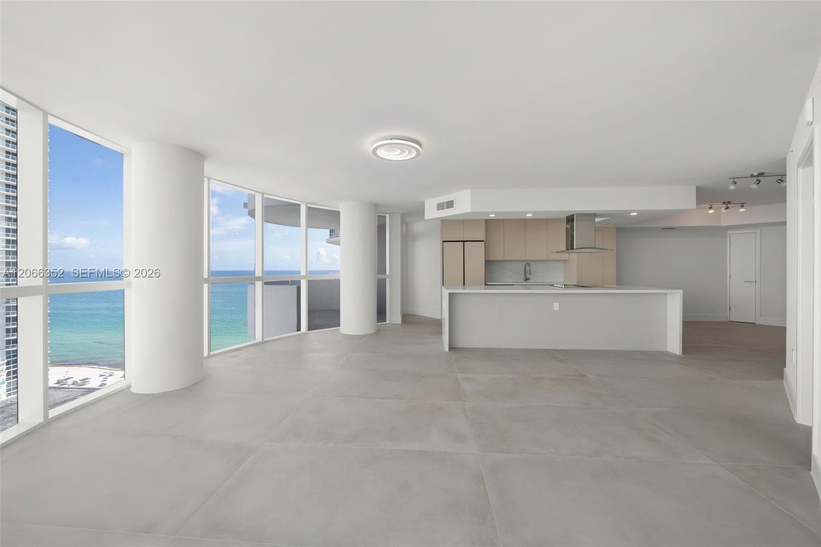 6301 Collins Ave 2307 photo 11