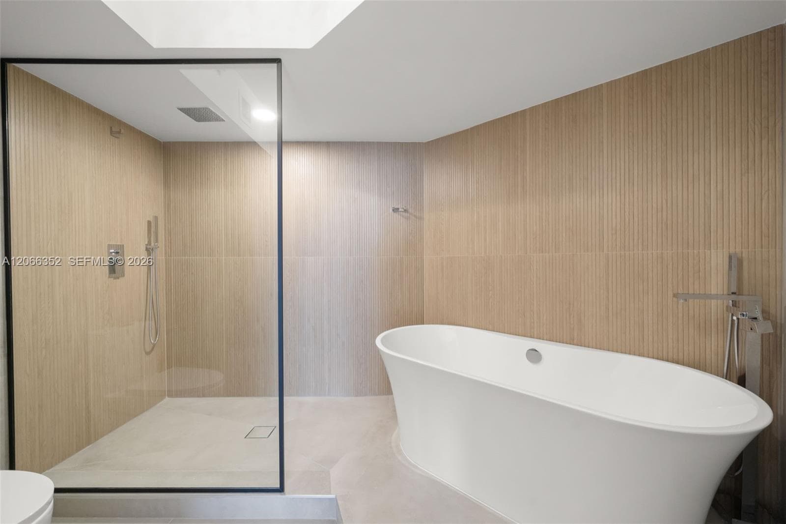 6301 Collins Ave 2307 photo 25