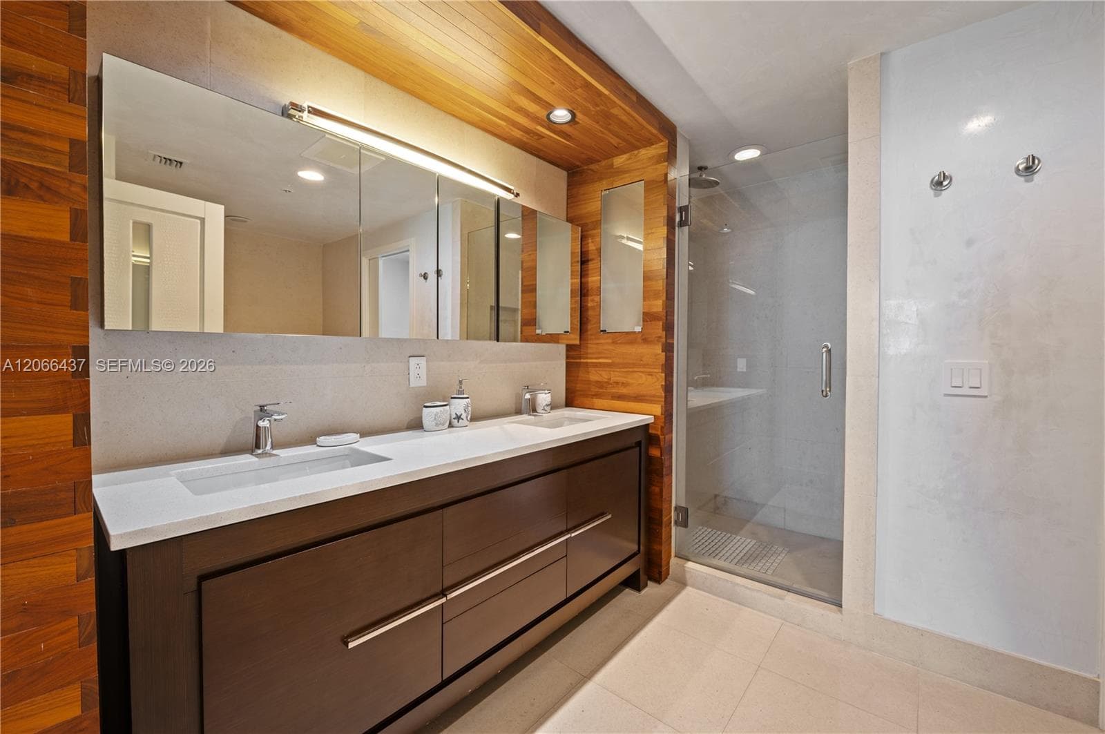 6899 Collins Ave 702 photo 20