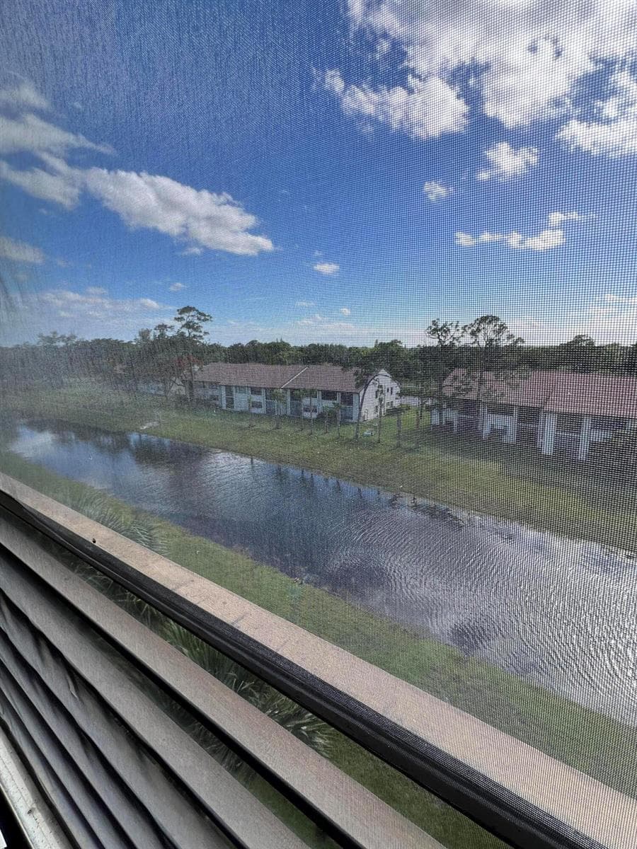 7770 TAHITI Lane 504 photo 15