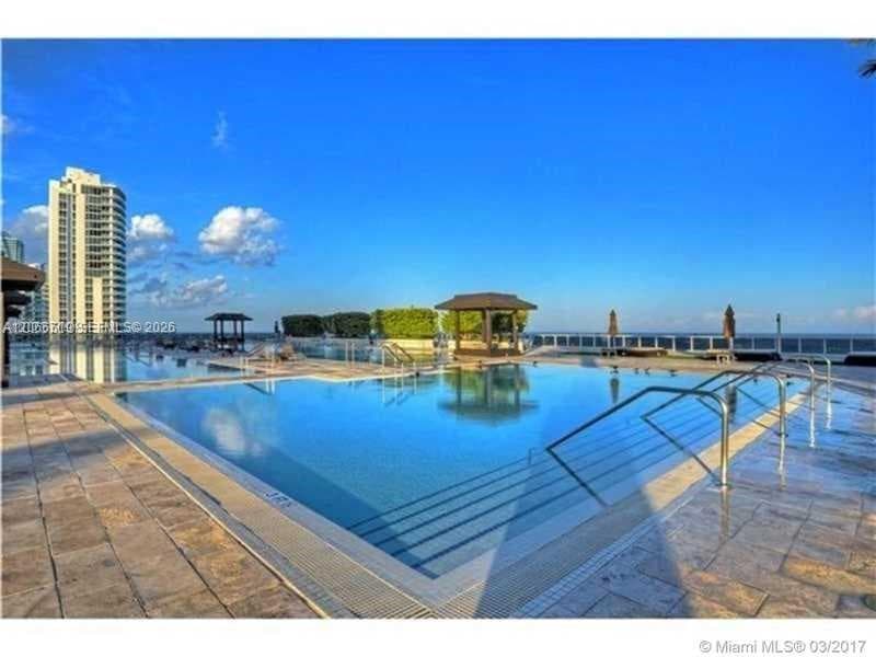 1830 S Ocean Dr 1711 photo 23