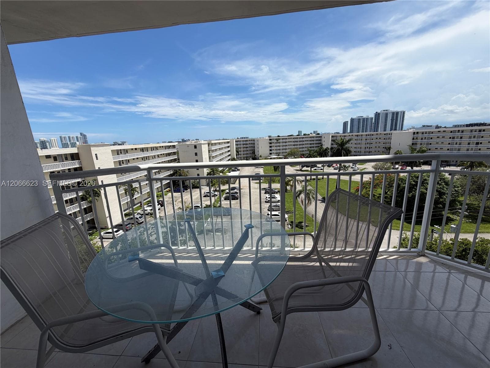 18031 Biscayne Blvd 601 photo 8