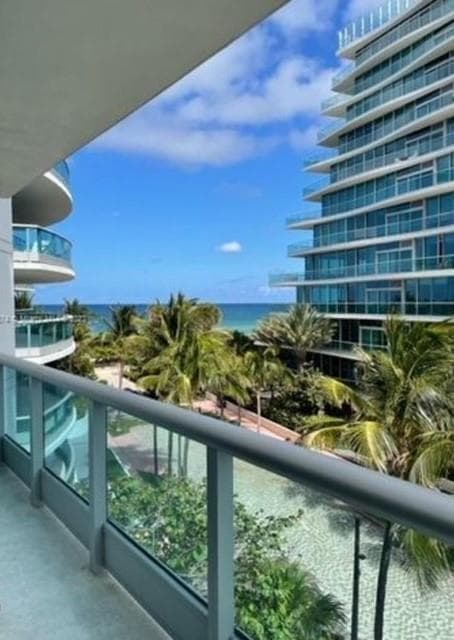 9401 Collins Avenue 402 photo 3