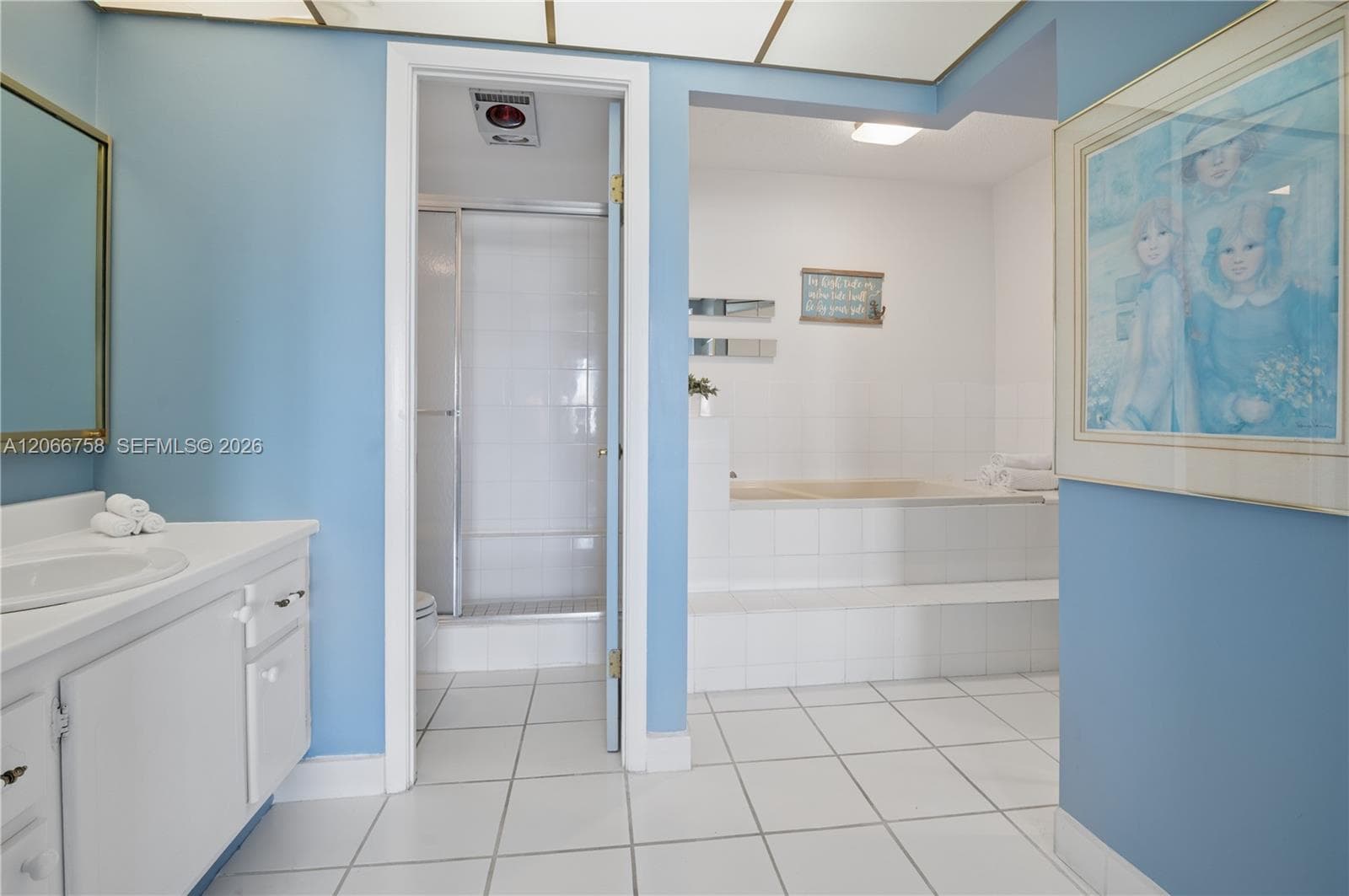 200 Diplomat Pkwy 830 photo 14