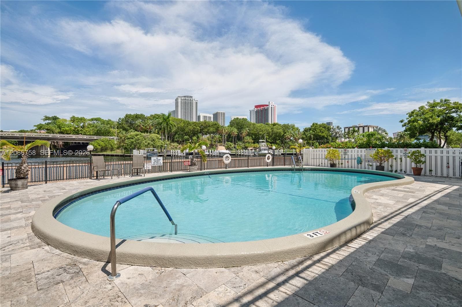 200 Diplomat Pkwy 830 photo 19