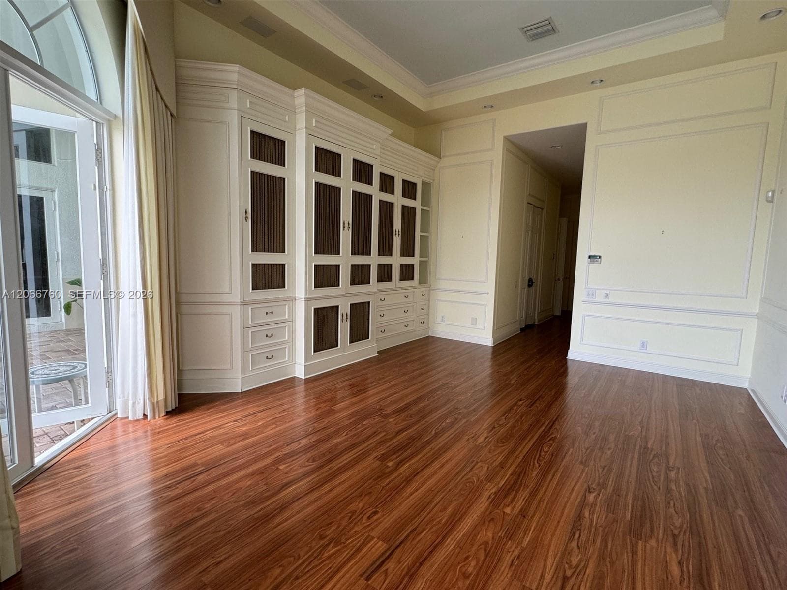 891 Captiva Dr photo 12