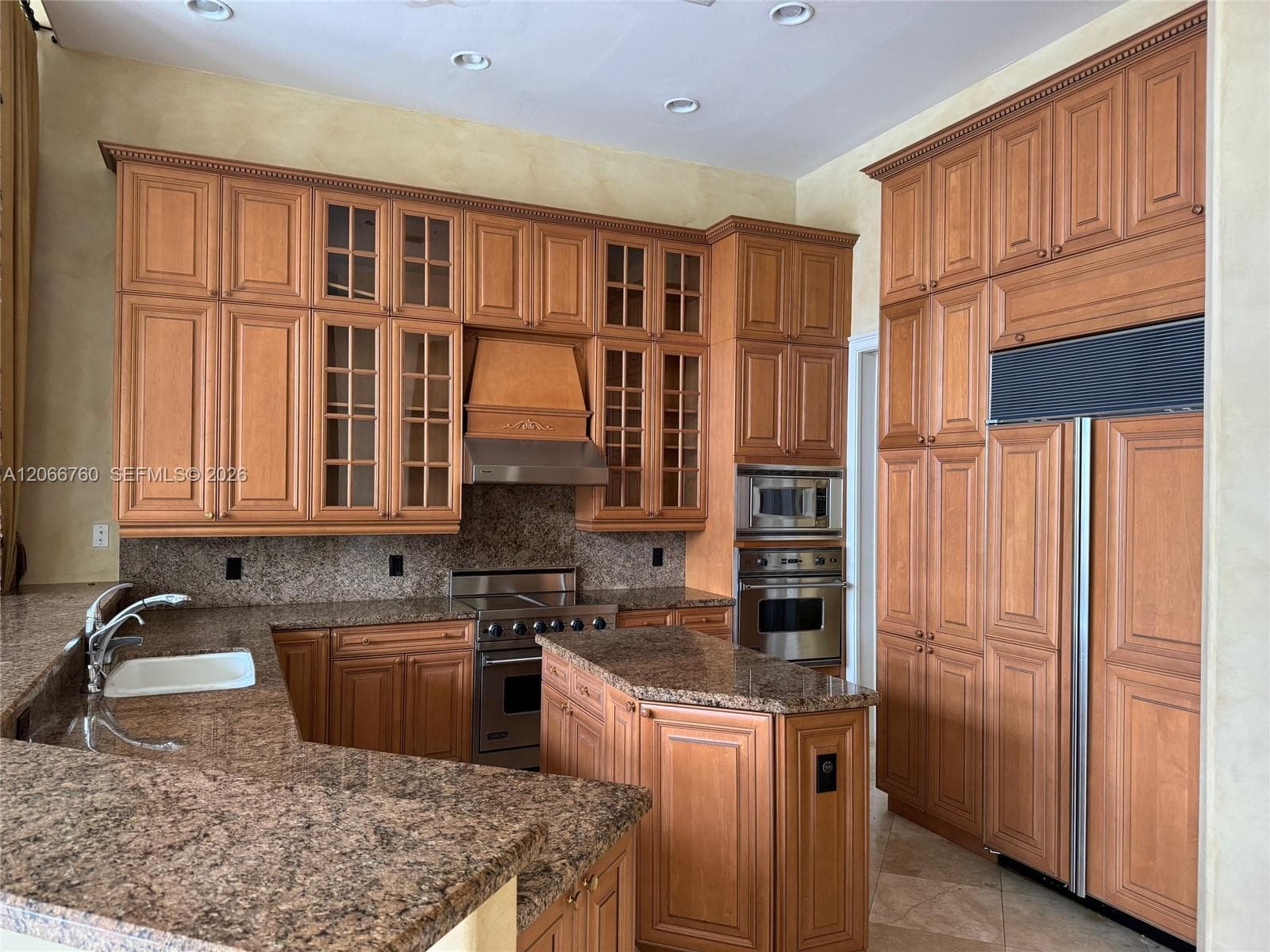 891 Captiva Dr photo 10