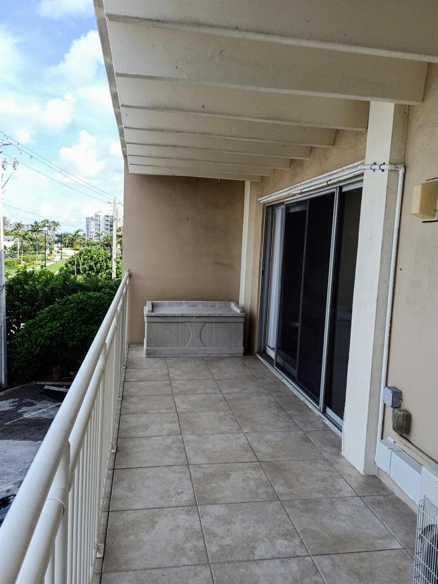 4500 S Ocean Boulevard 311 photo 12