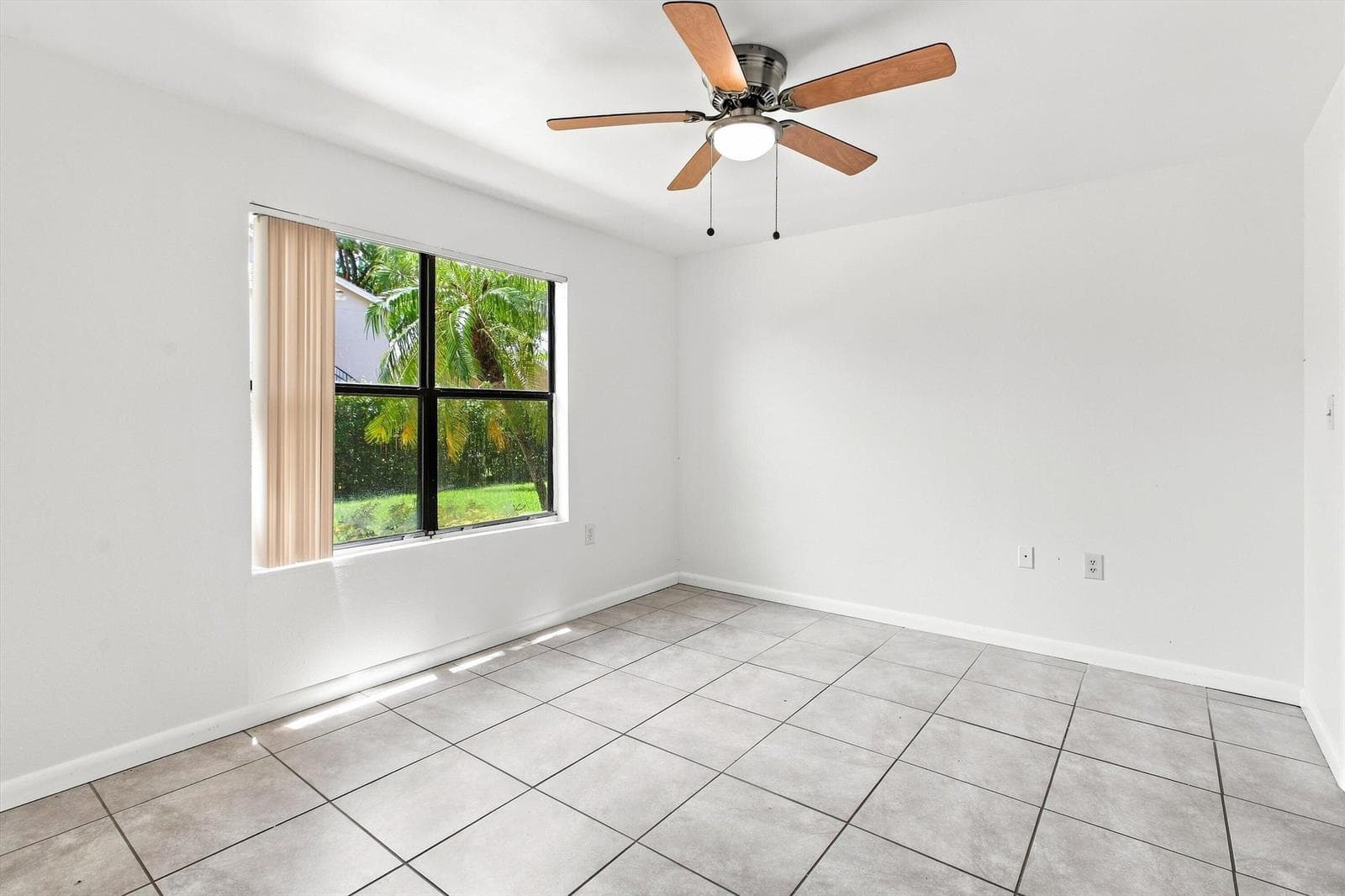 10581 SW 155TH Court 1215 photo 18