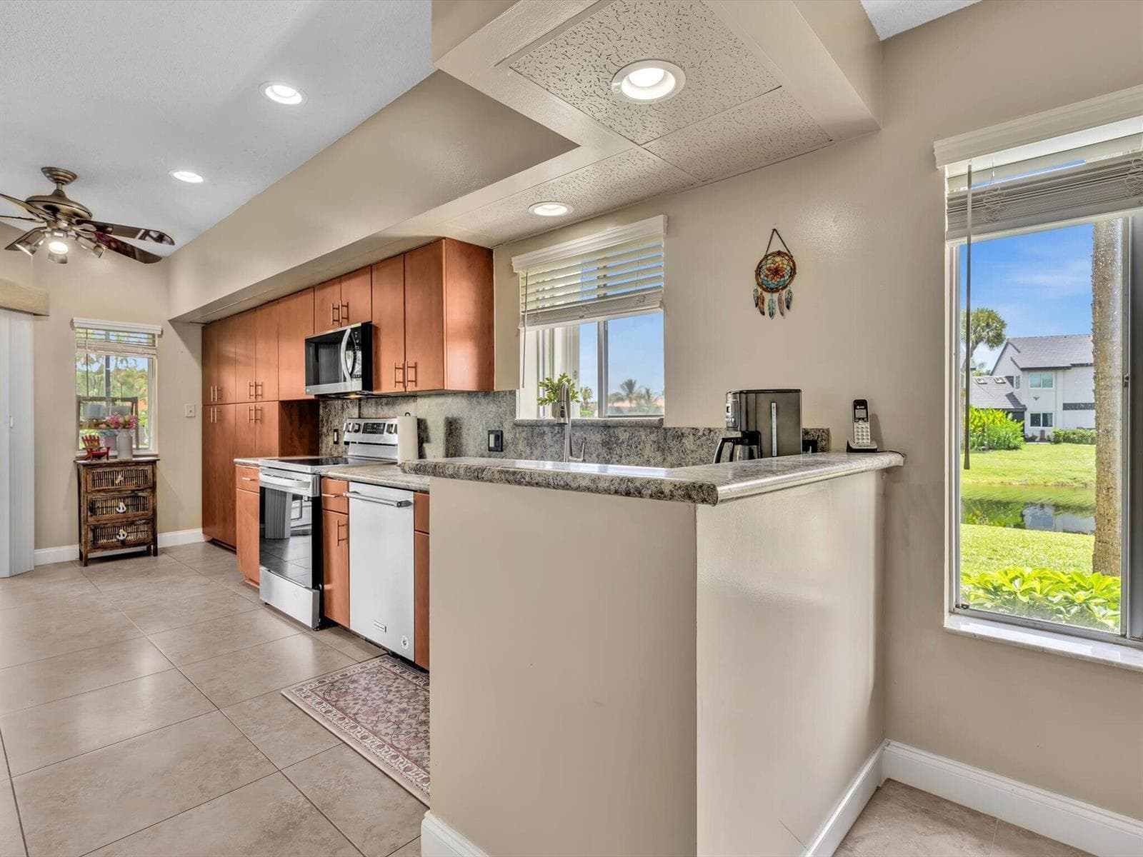 23156 Fountain View Drive D photo 11