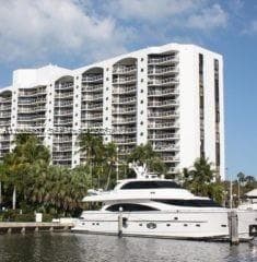3610 Yacht Club Dr 514 photo 1