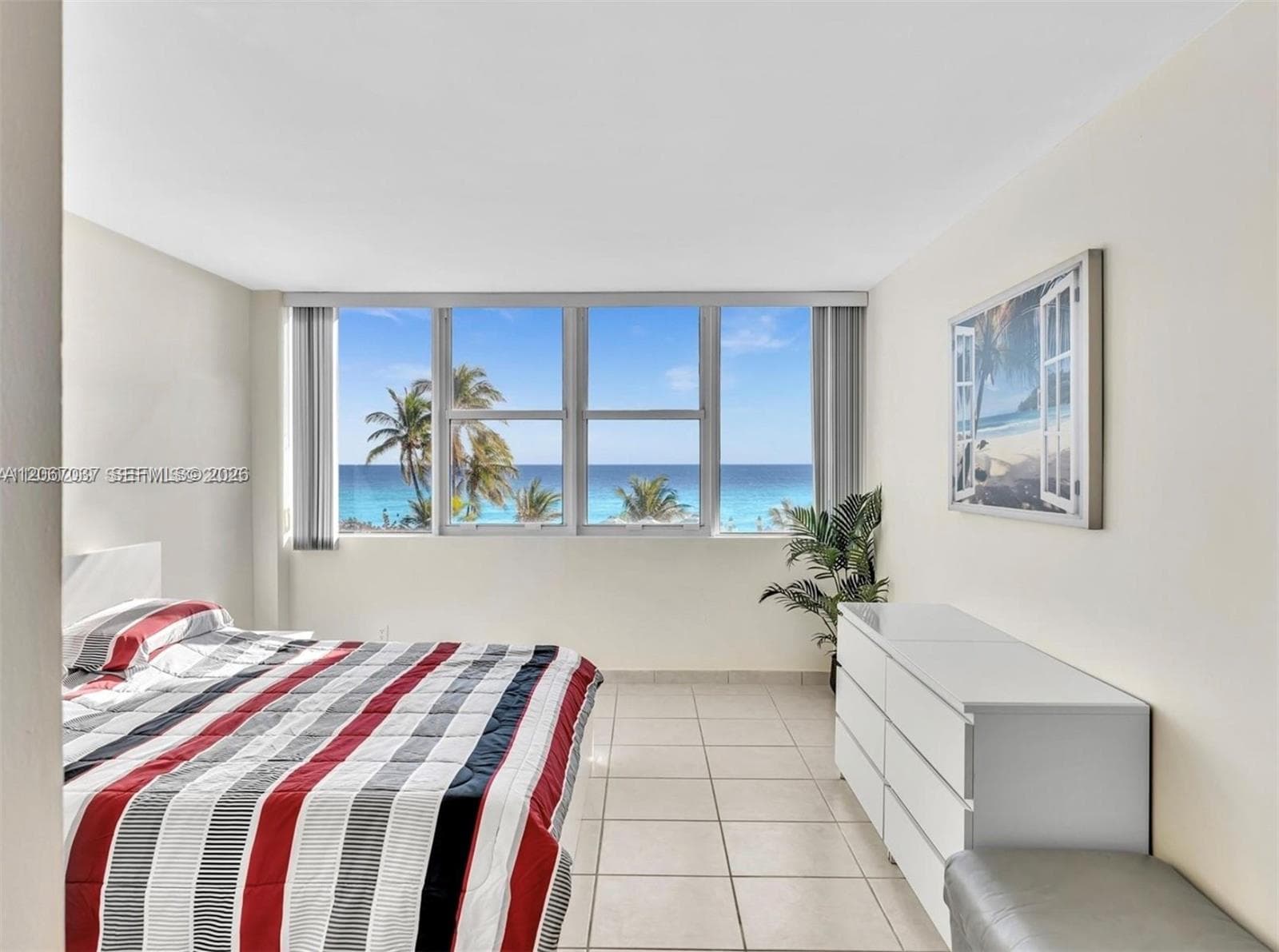 3140 S Ocean Dr 206 photo 23