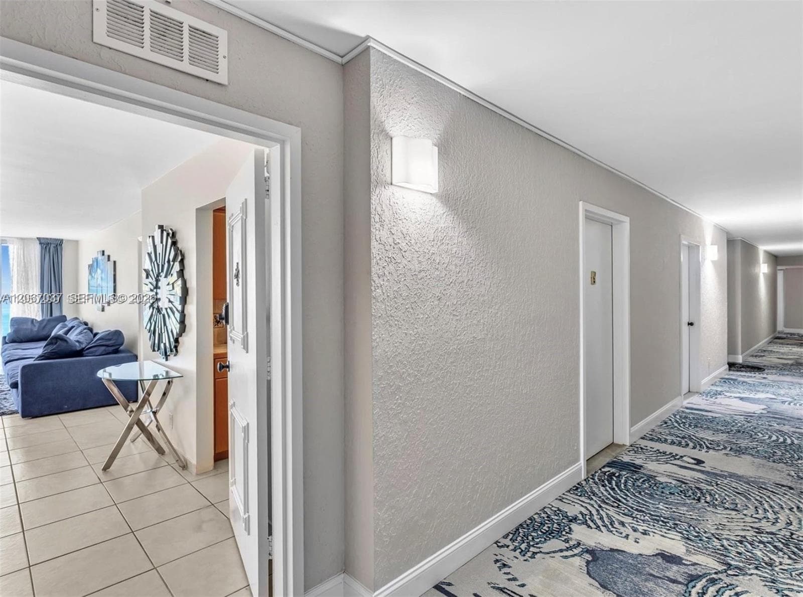 3140 S Ocean Dr 206 photo 2