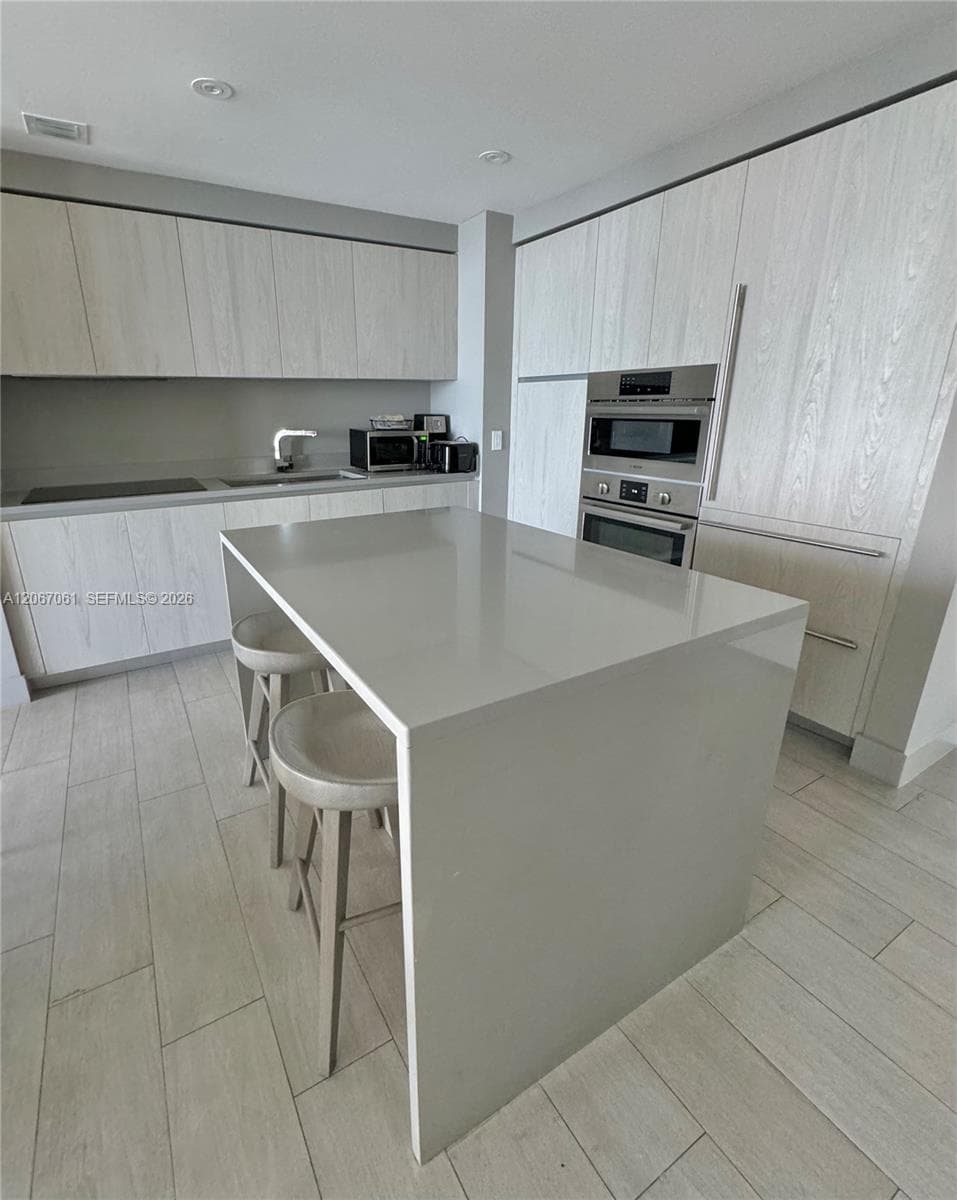 4010 S Ocean Dr T3503 photo 9
