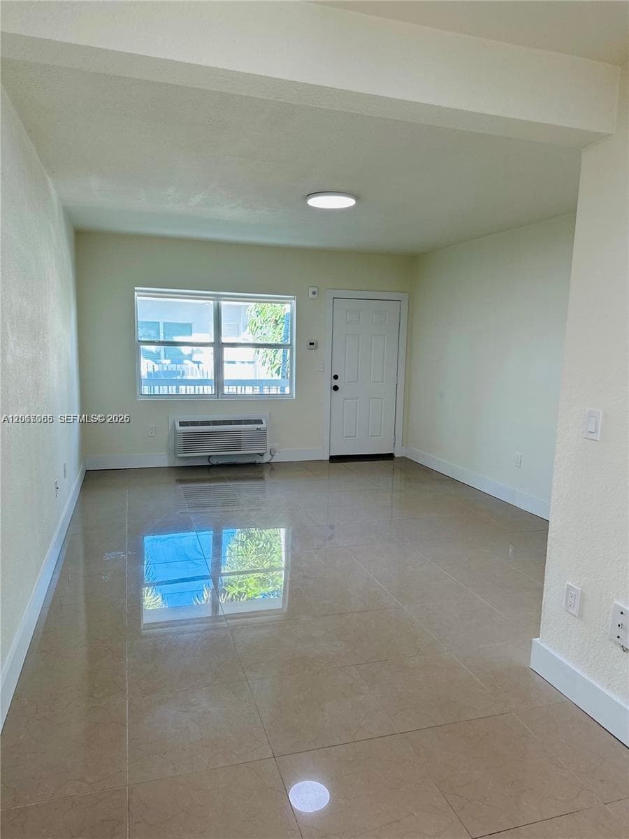 8080 Tatum Waterway Dr 17 photo 3