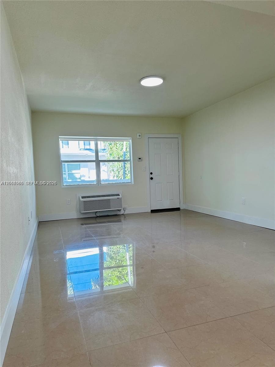 8080 Tatum Waterway Dr 17 photo 5
