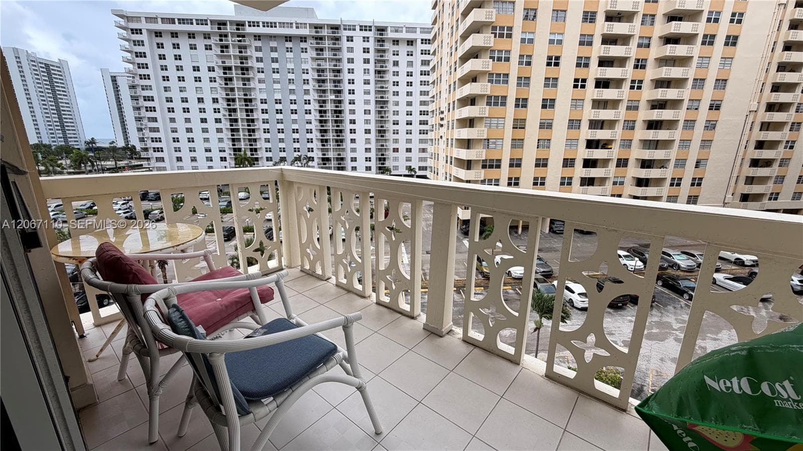 1825 S Ocean Dr 509 photo 16