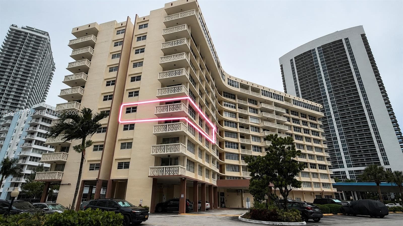 1825 S Ocean Dr 509 photo 1