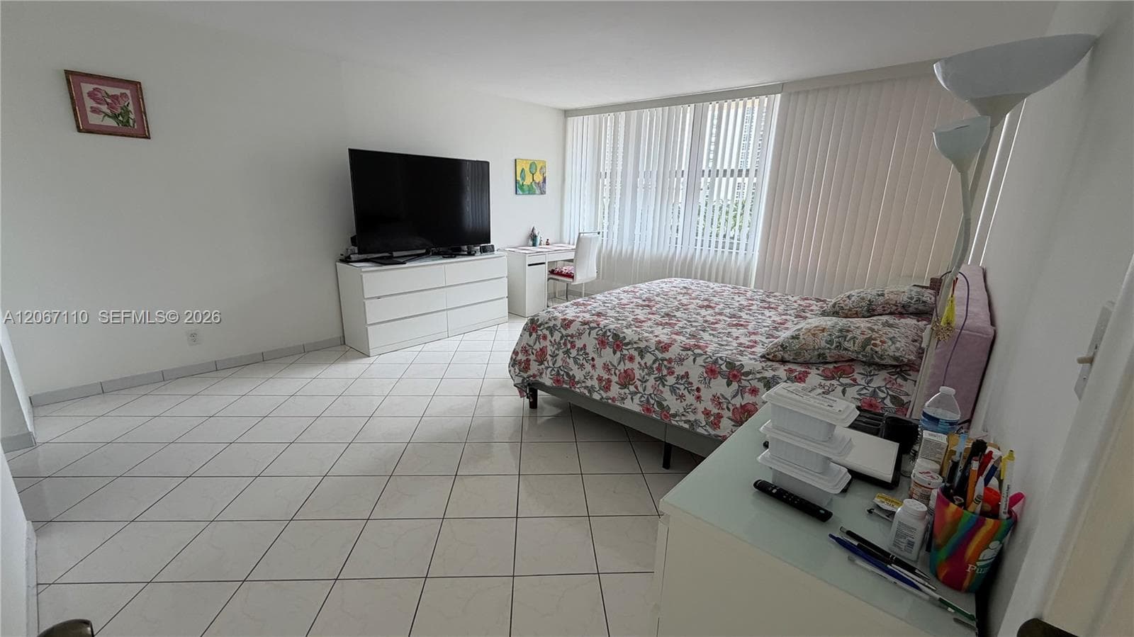1825 S Ocean Dr 509 photo 4