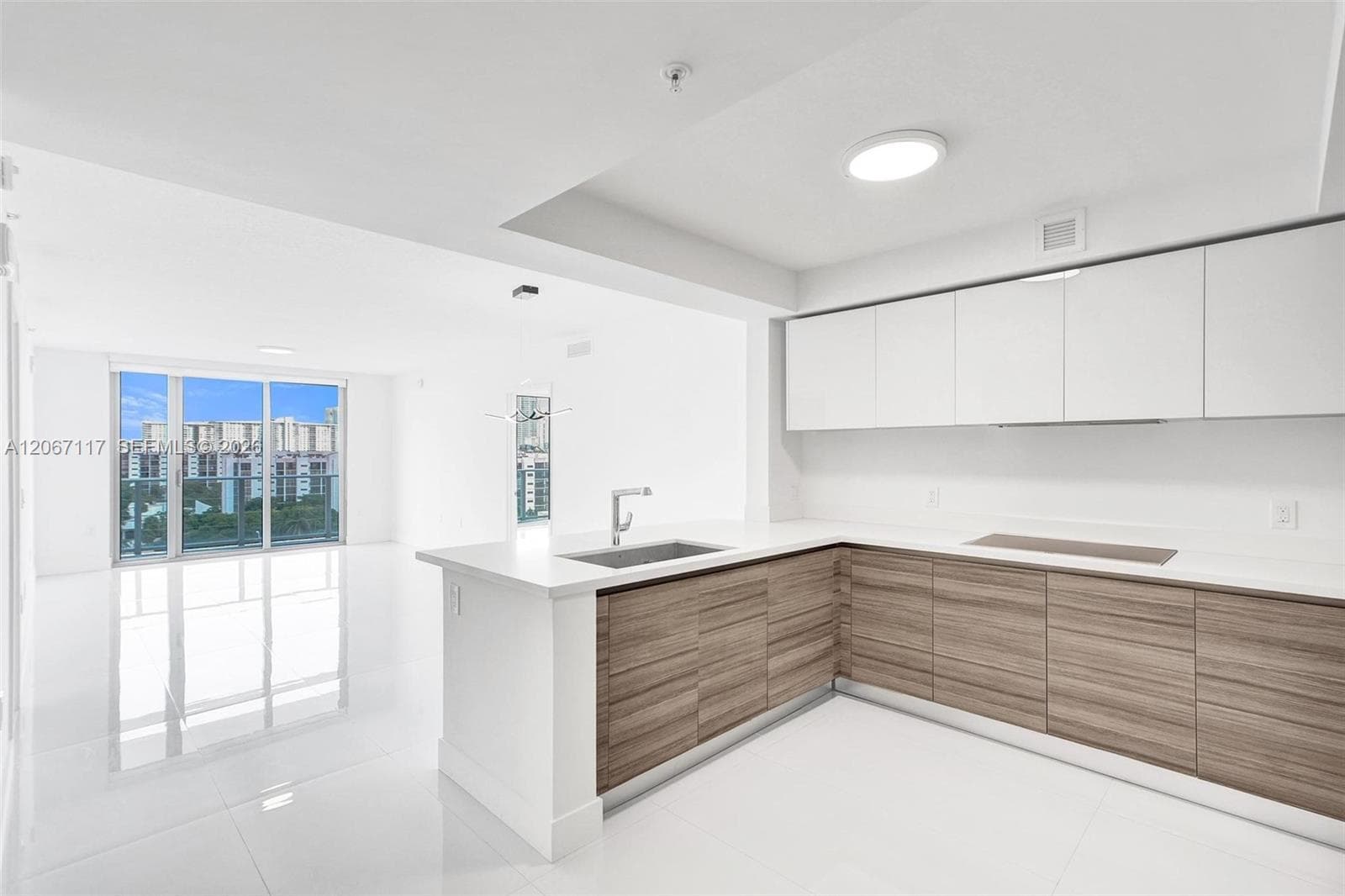 330 Sunny Isles Blvd 5-805 photo 1