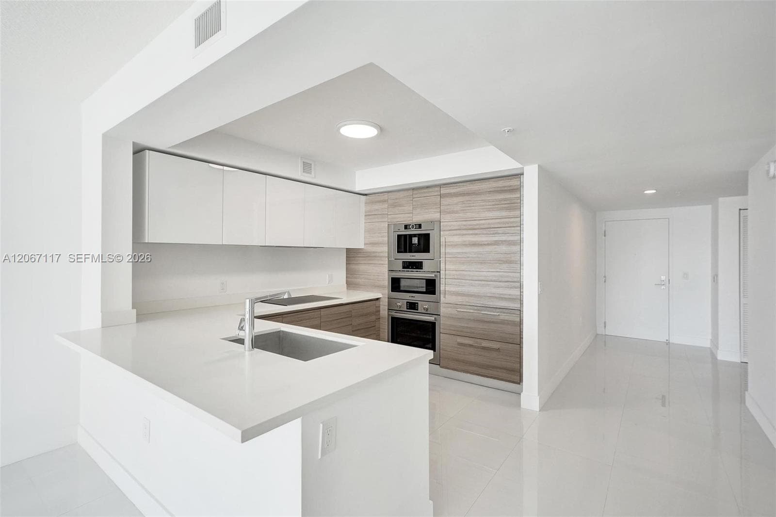 330 Sunny Isles Blvd 5-805 photo 18