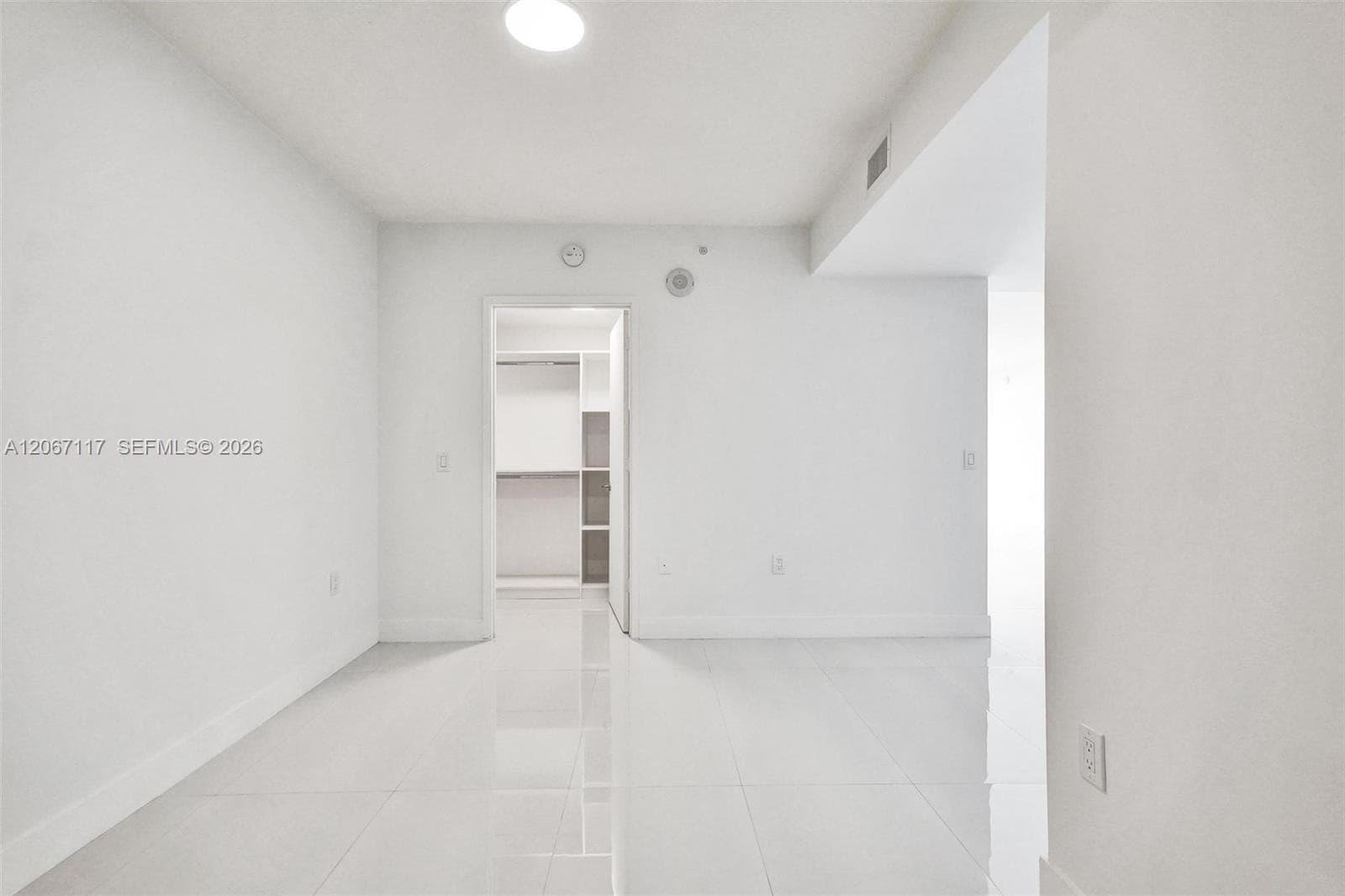 330 Sunny Isles Blvd 5-805 photo 25
