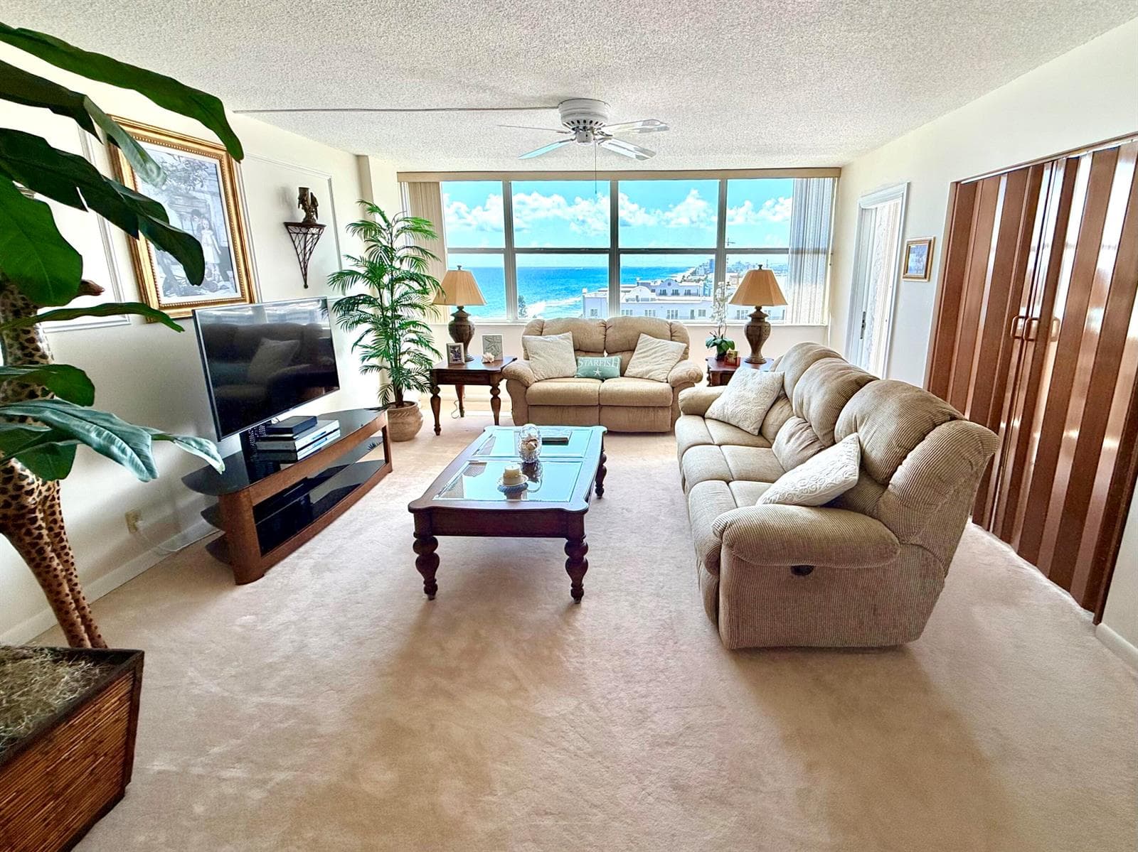 800 SE 20TH Avenue 1106 photo 2