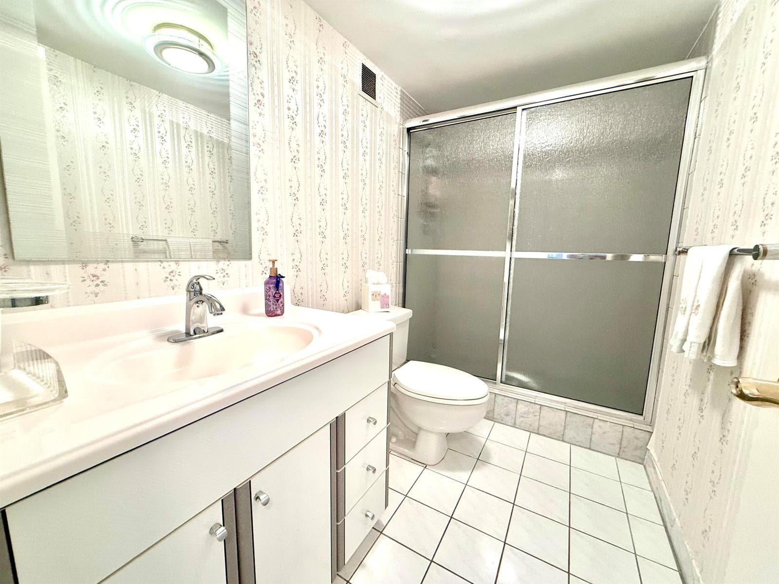 800 SE 20TH Avenue 1106 photo 14