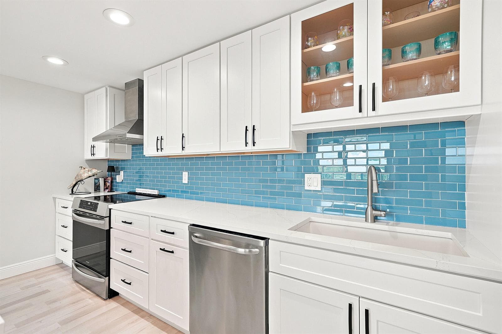 2121 N OCEAN Boulevard 405W photo 7