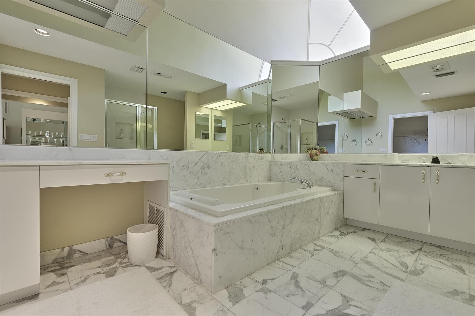 392 Spyglass Way photo 13