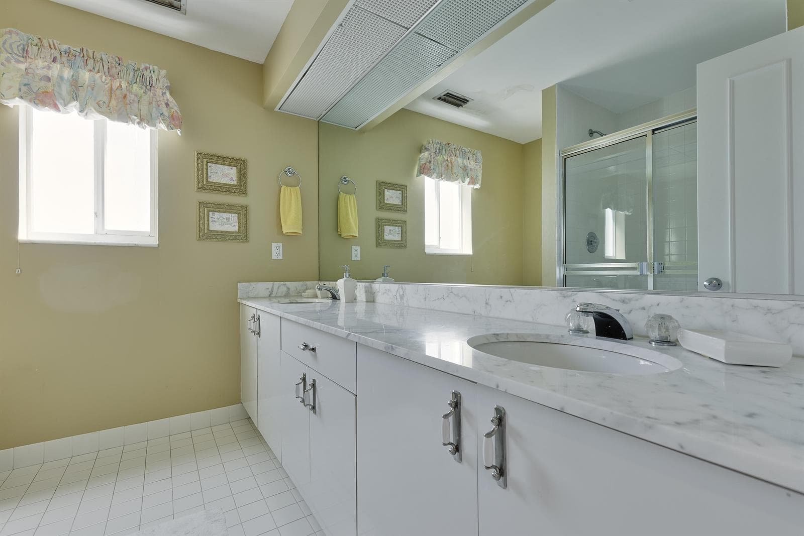 392 Spyglass Way photo 16
