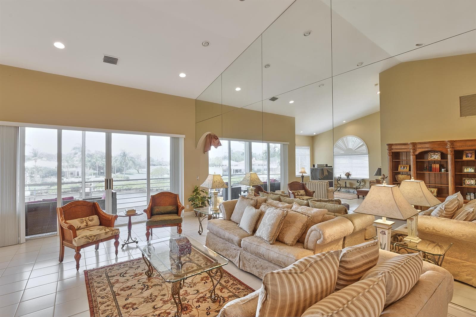 392 Spyglass Way photo 5