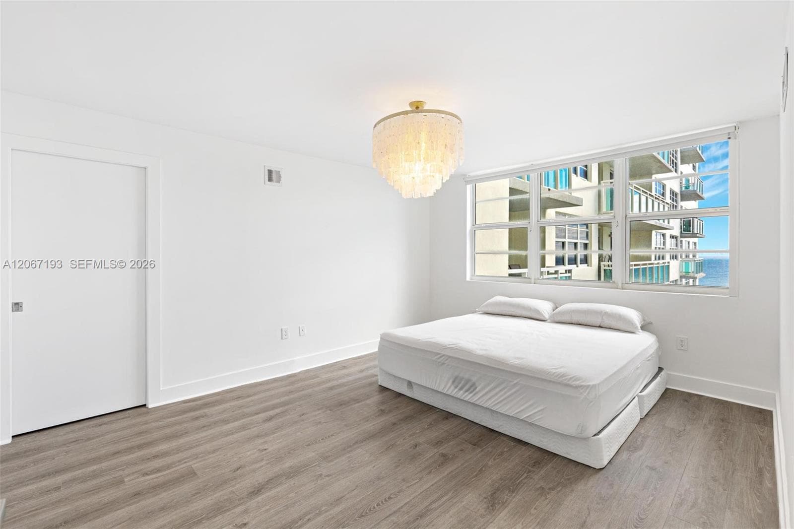 6917 Collins Ave 1009 photo 13