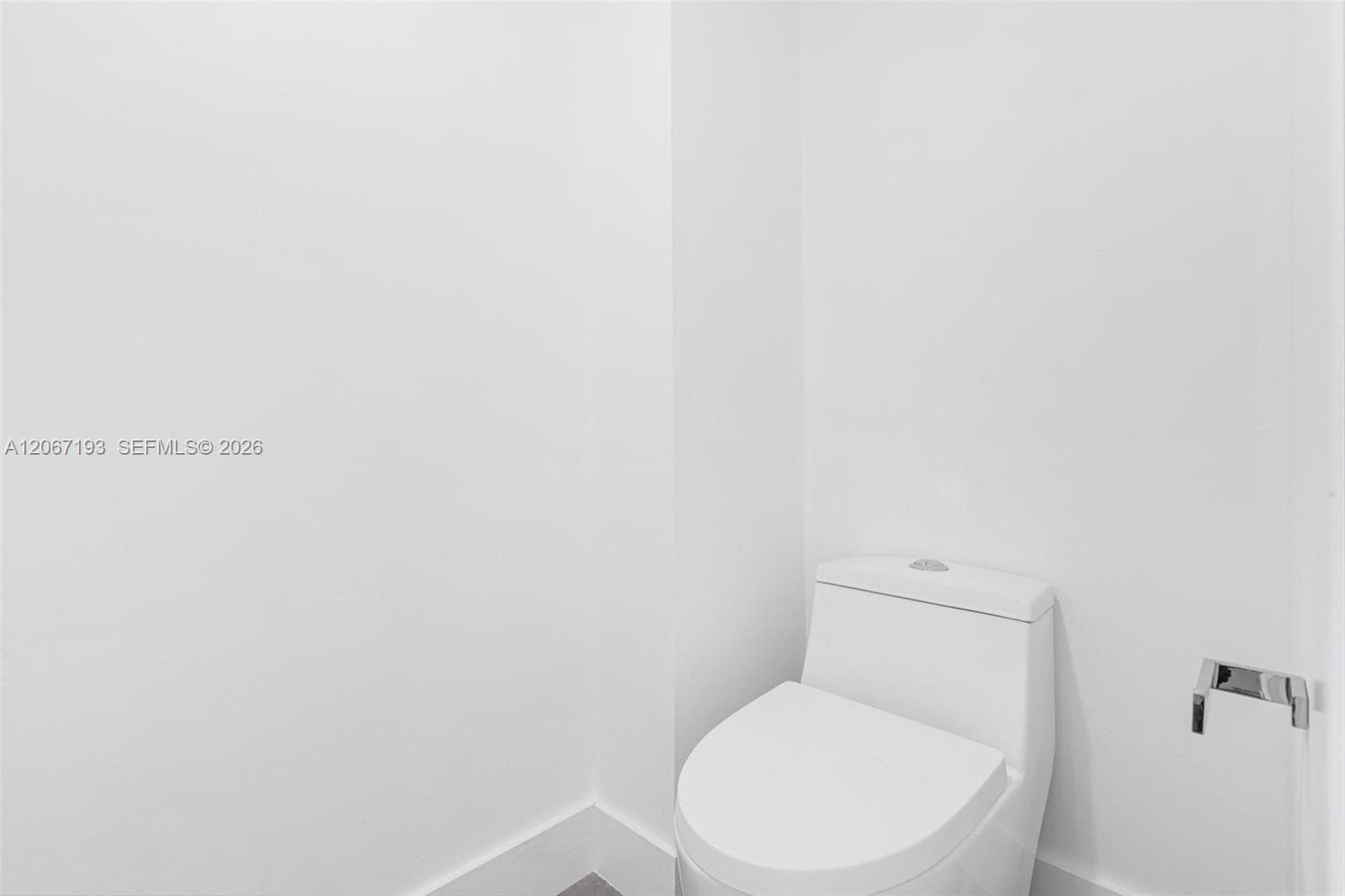 6917 Collins Ave 1009 photo 3
