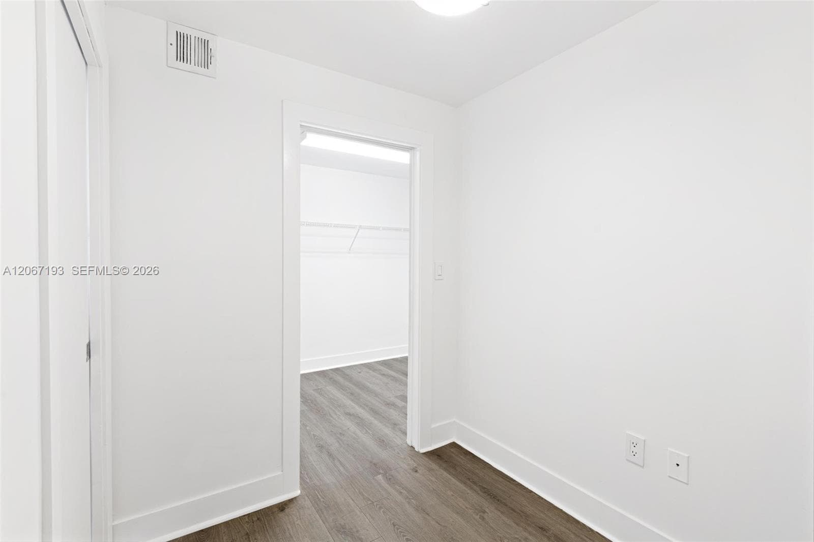 6917 Collins Ave 1009 photo 11